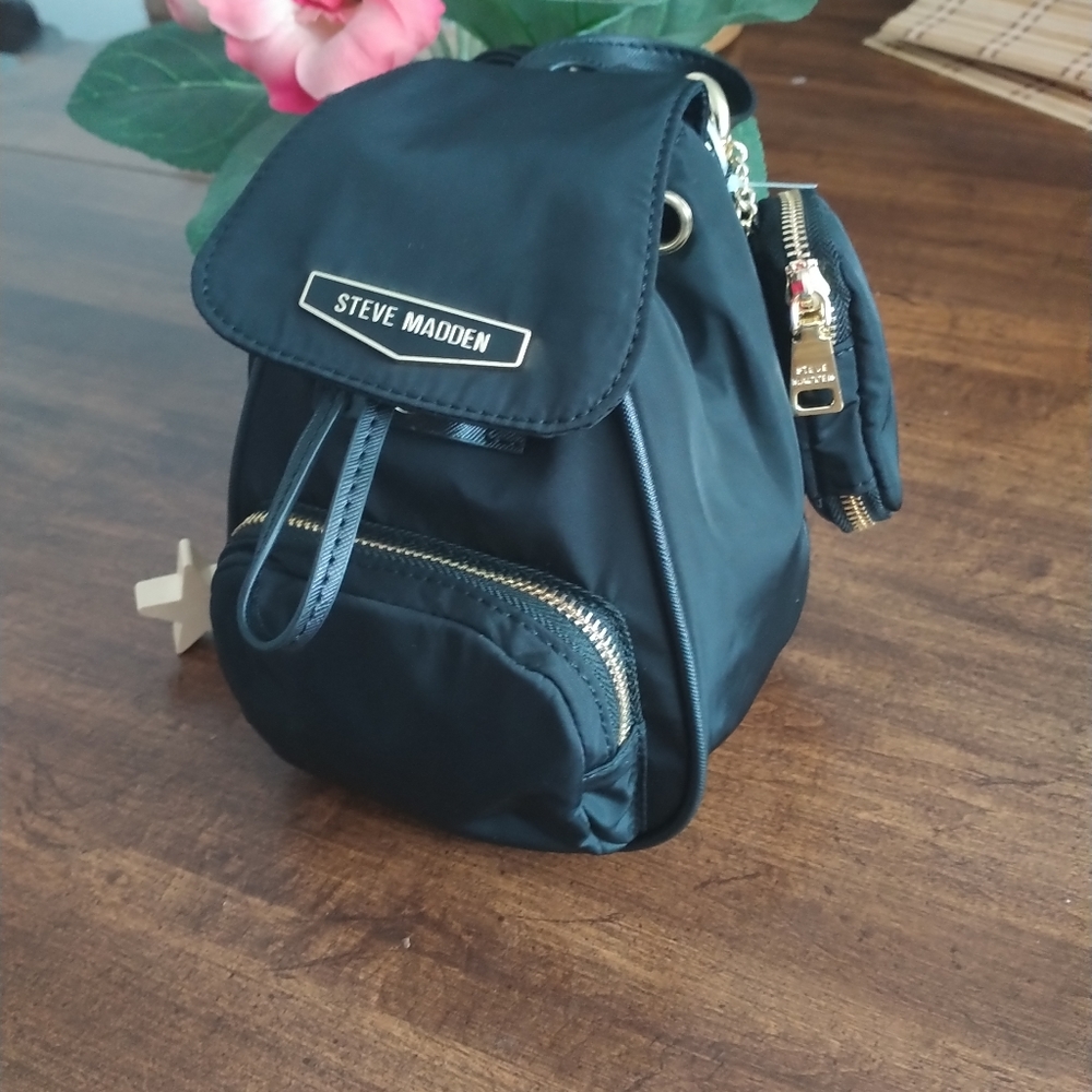 STEVE MADDEN Mini Backpack 🎒 - Picture 5 of 7